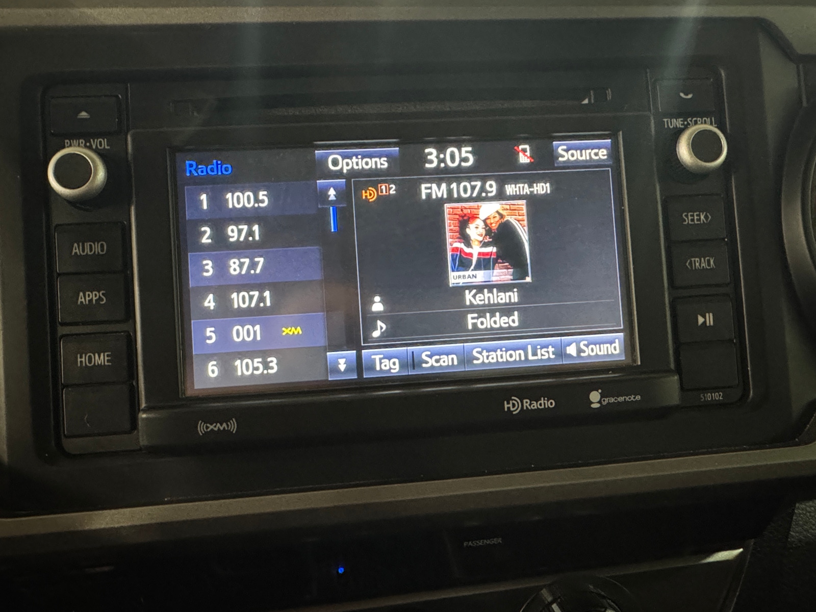 Thumbnail: 2017 Toyota Tacoma - 4