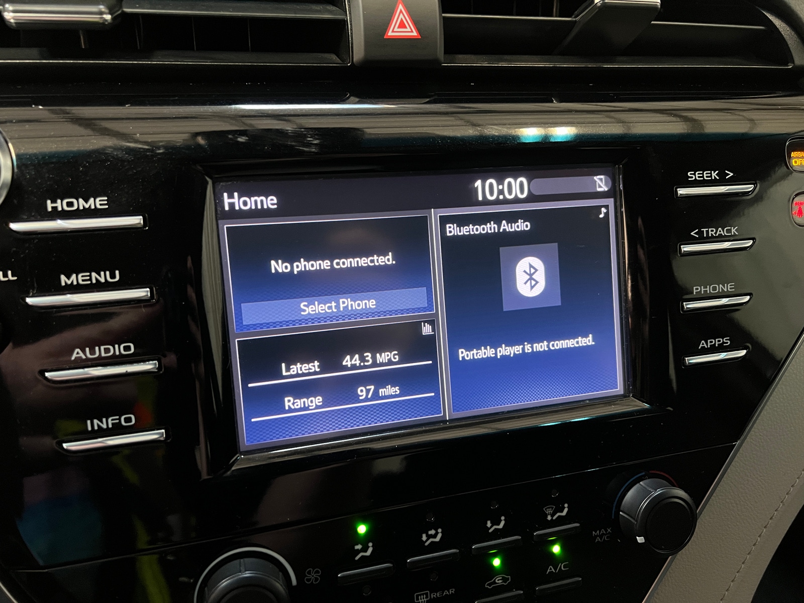 Thumbnail: 2018 Toyota Camry - 4