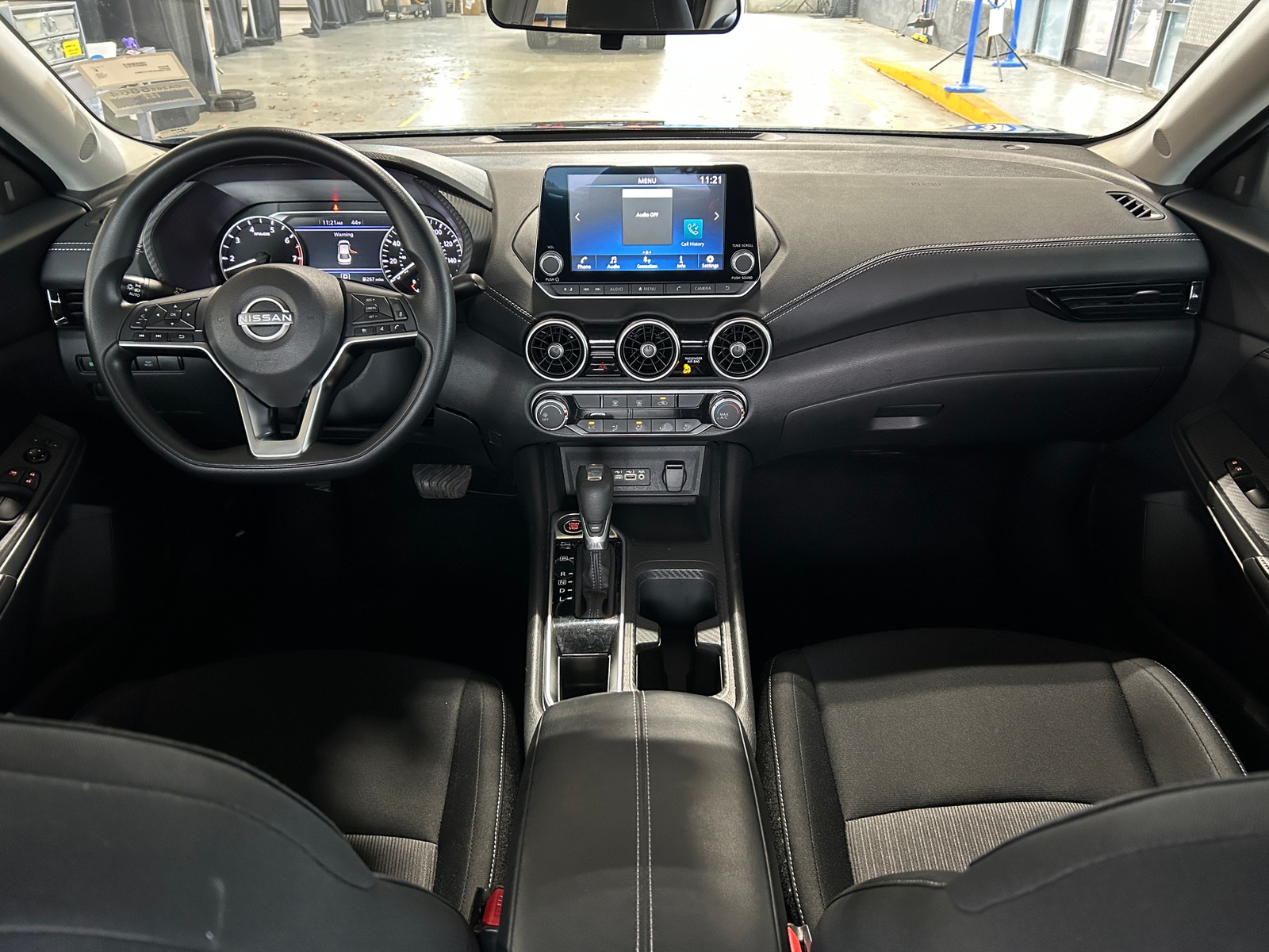 Thumbnail: 2024 Nissan Sentra - 3