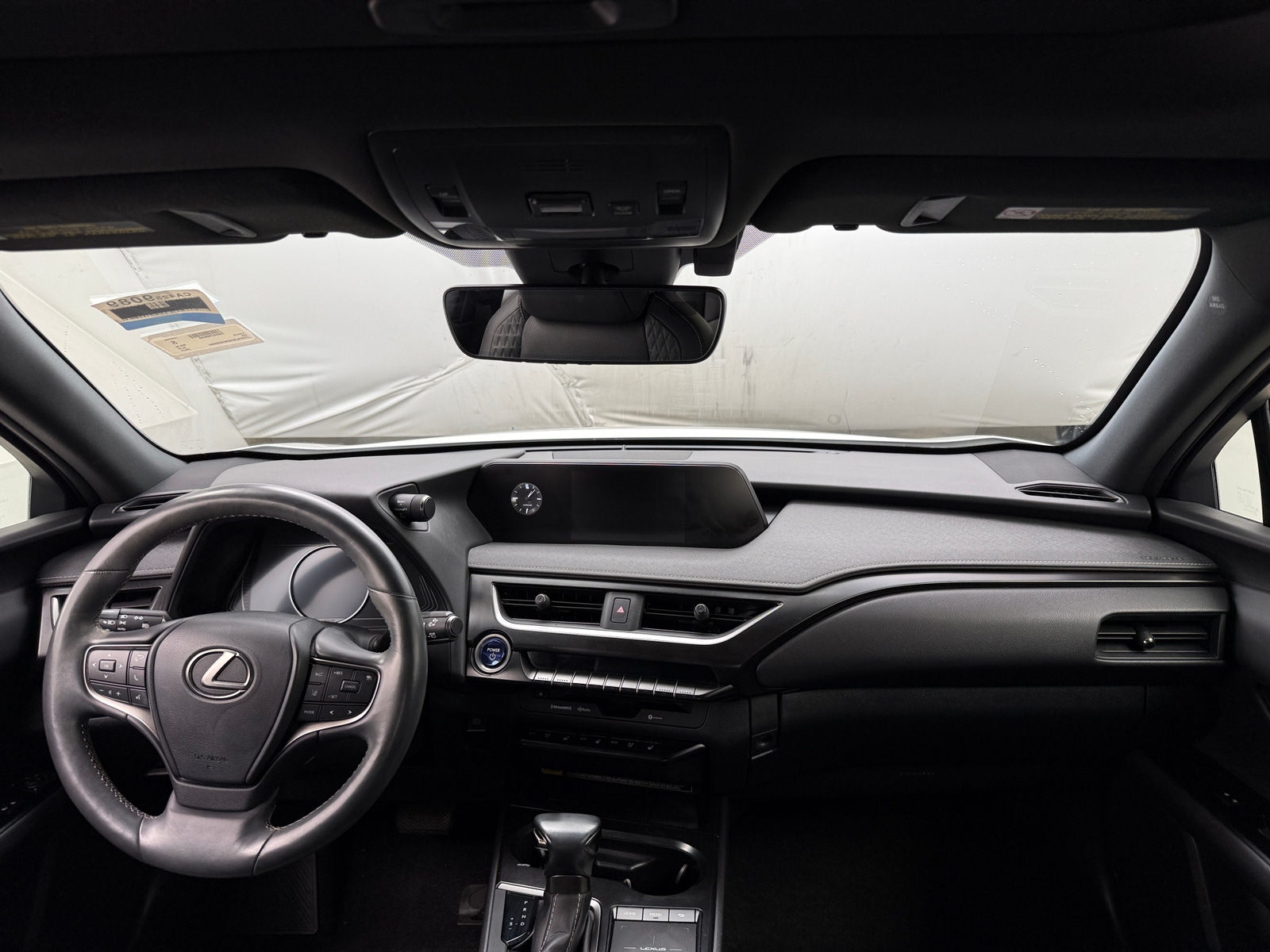 Thumbnail: 2021 Lexus UX - 3