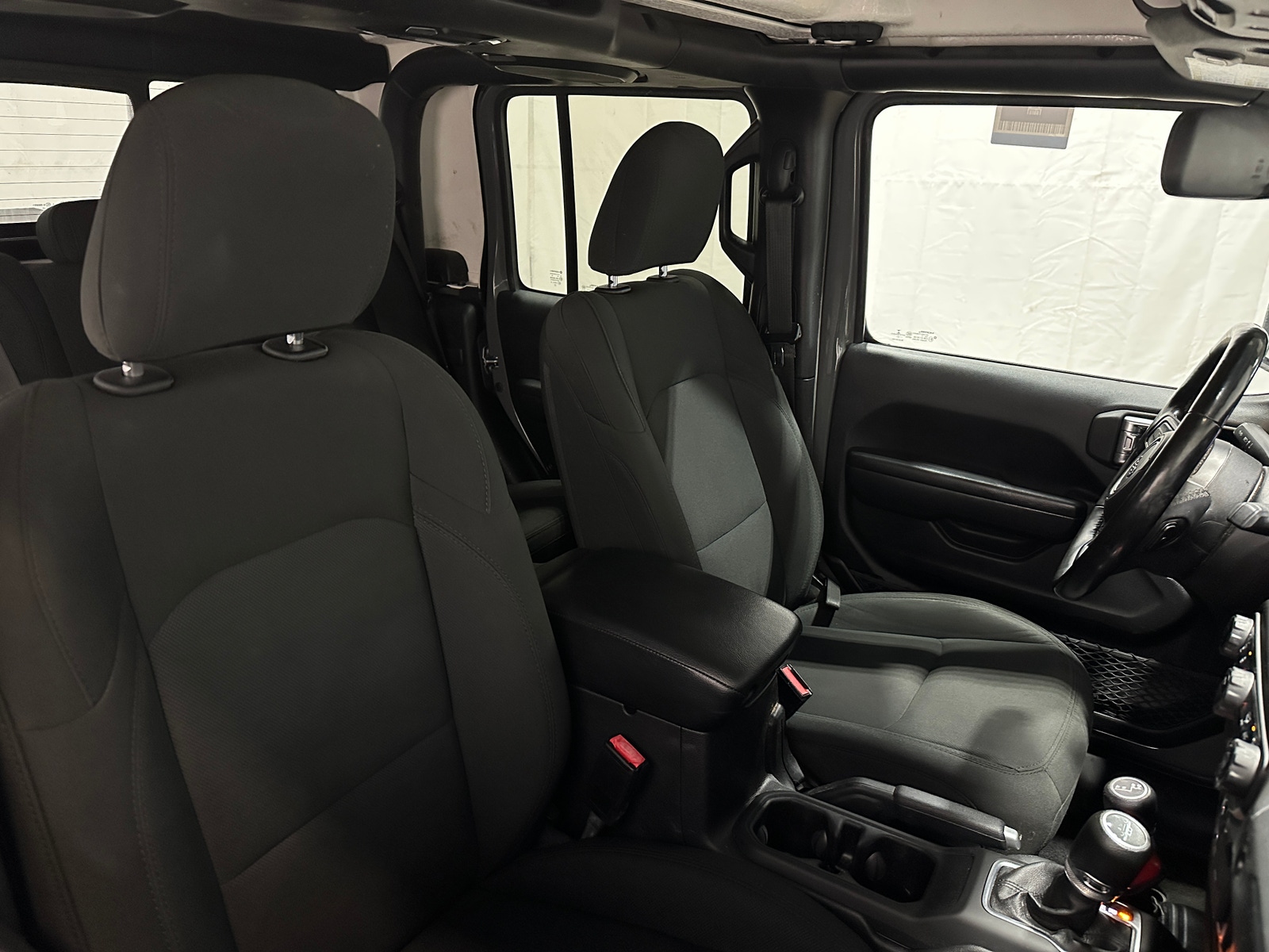 Thumbnail: 2021 Jeep Gladiator - 2