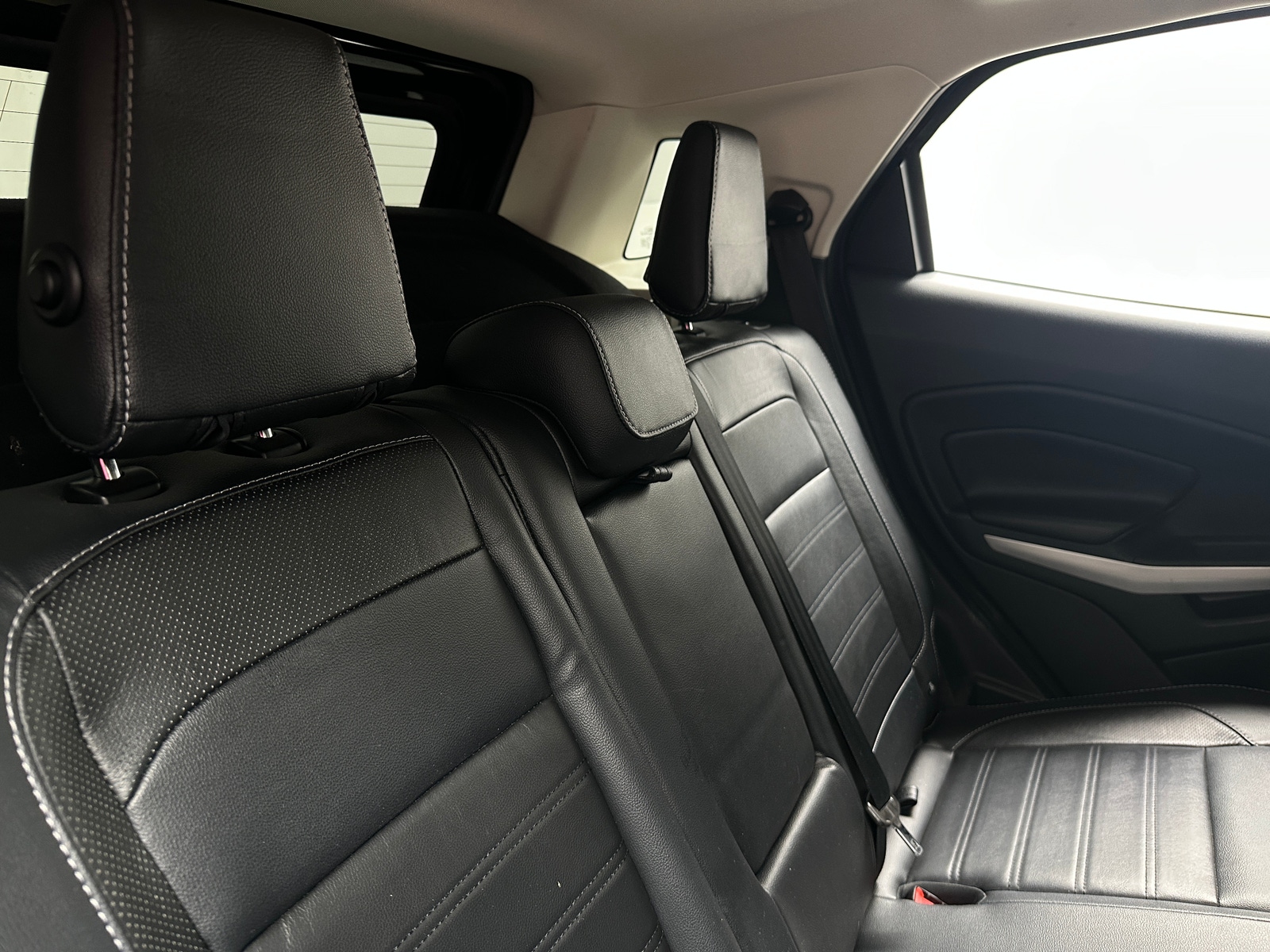 Thumbnail: 2019 Ford EcoSport - 5