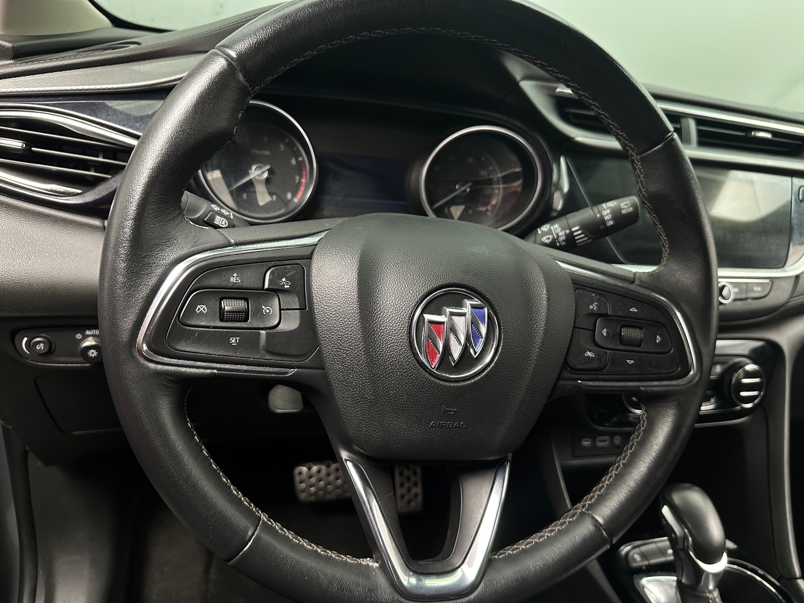 Thumbnail: 2023 Buick Encore GX - 4