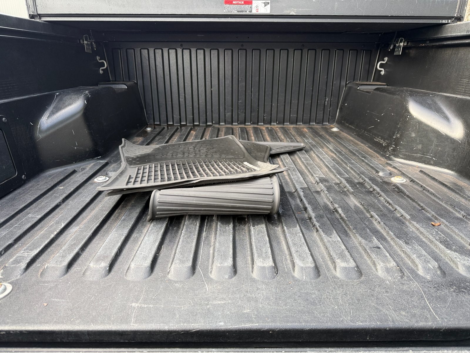 Thumbnail: 2016 Toyota Tacoma - 7