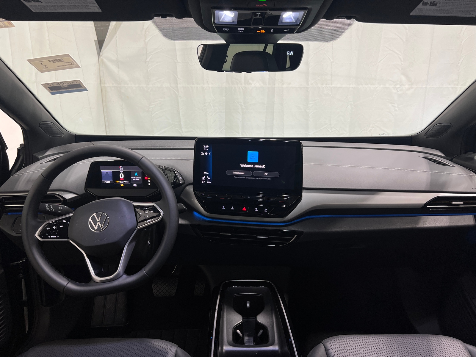 Thumbnail: 2023 Volkswagen ID.4 - 2