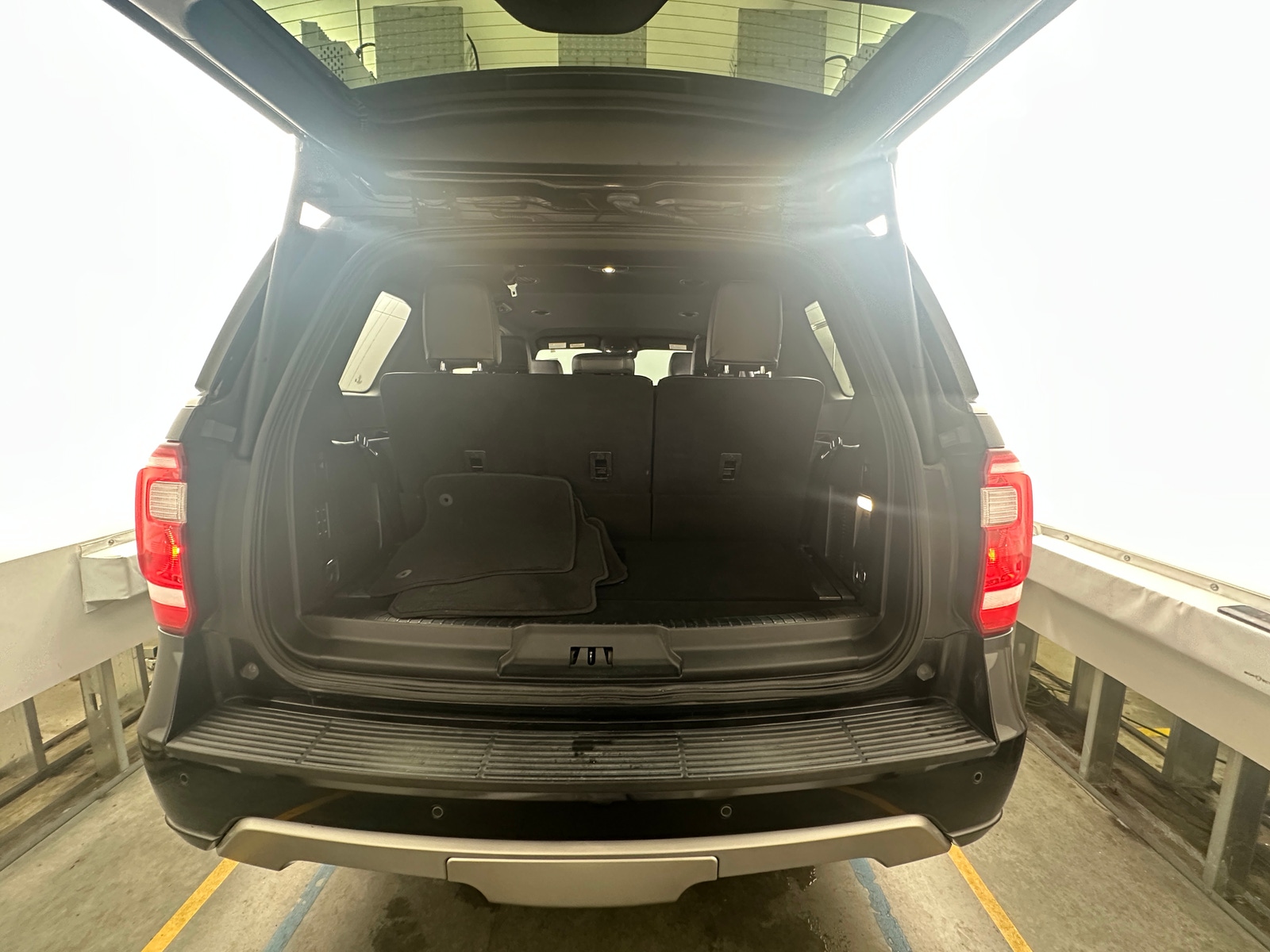 Thumbnail: 2020 Ford Expedition - 6