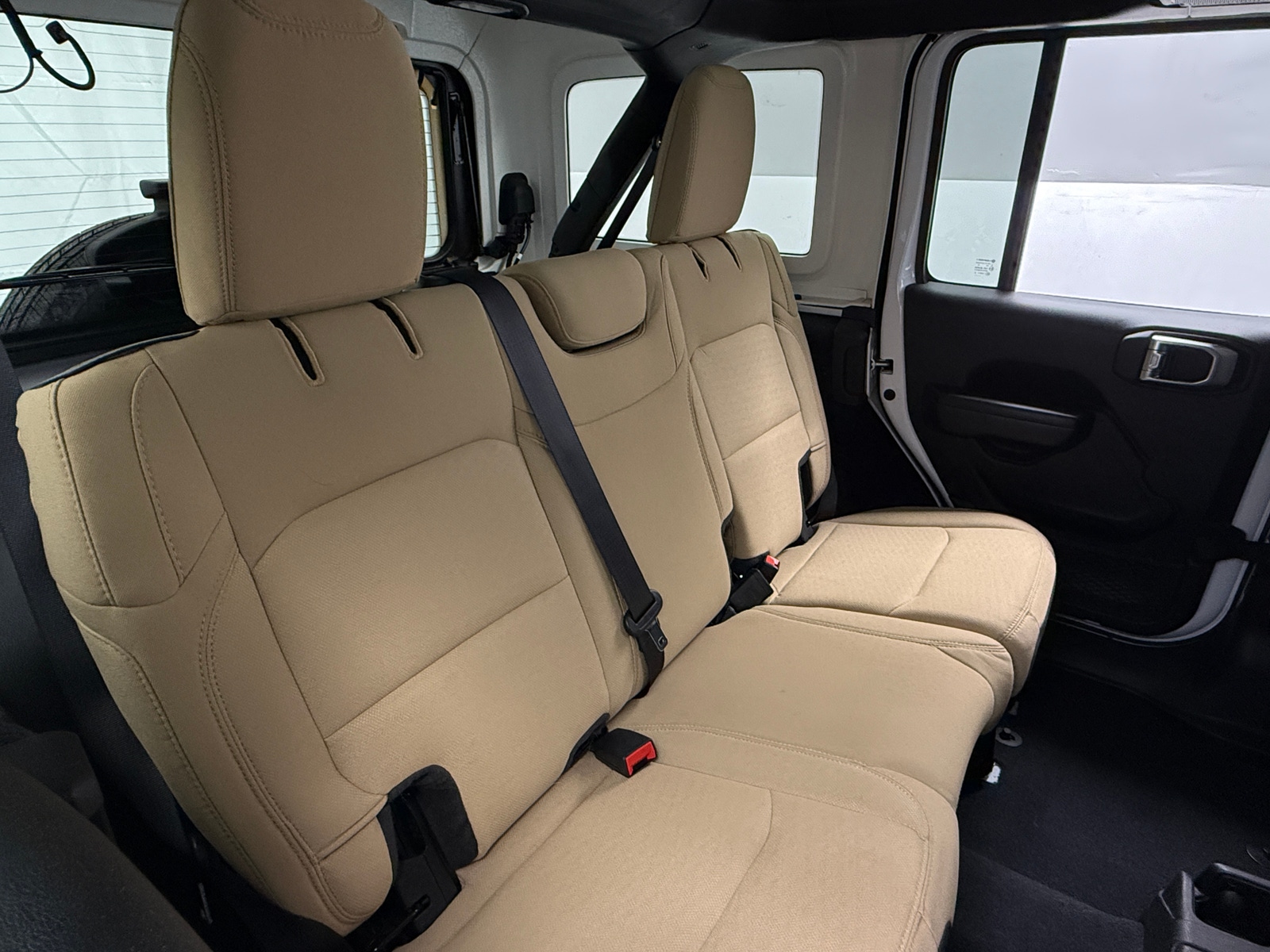 Thumbnail: 2021 Jeep Wrangler - 6