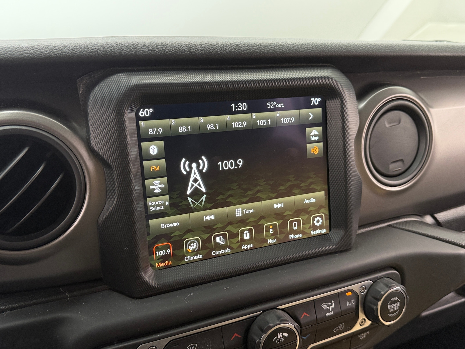 Thumbnail: 2021 Jeep Wrangler - 4