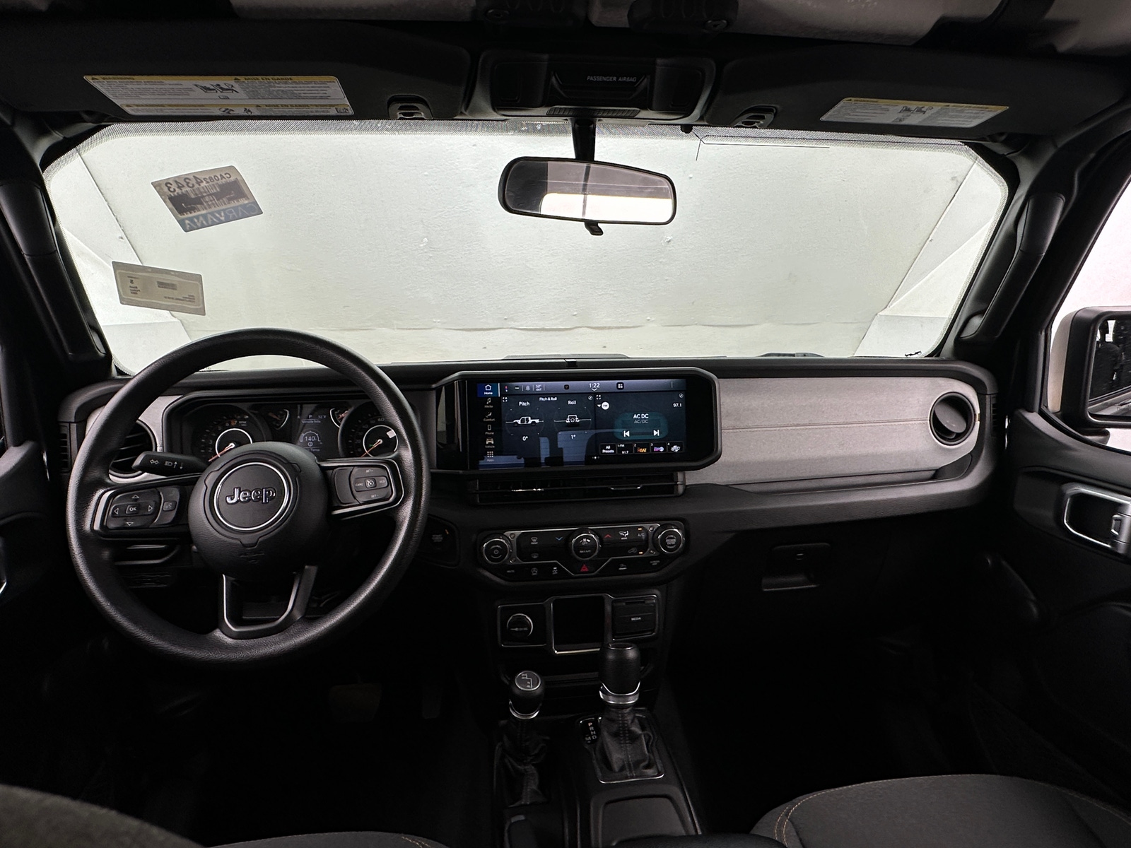 Thumbnail: 2024 Jeep Gladiator - 3