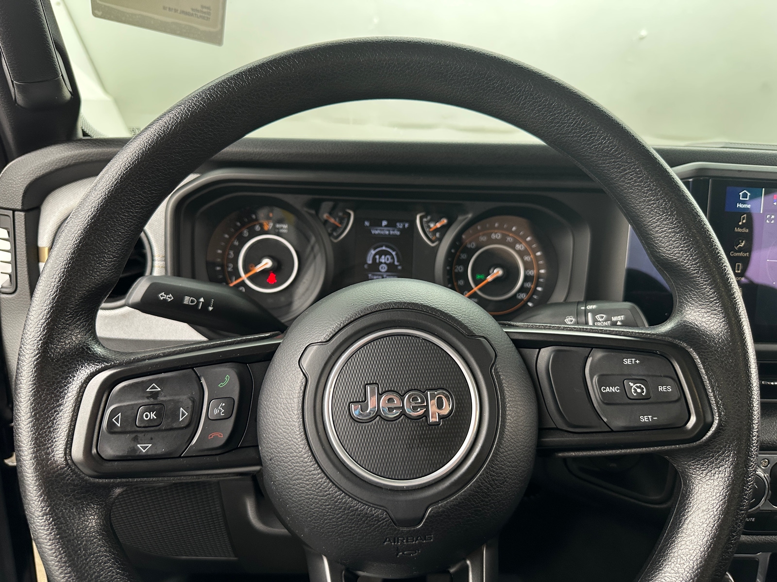 Thumbnail: 2024 Jeep Gladiator - 5