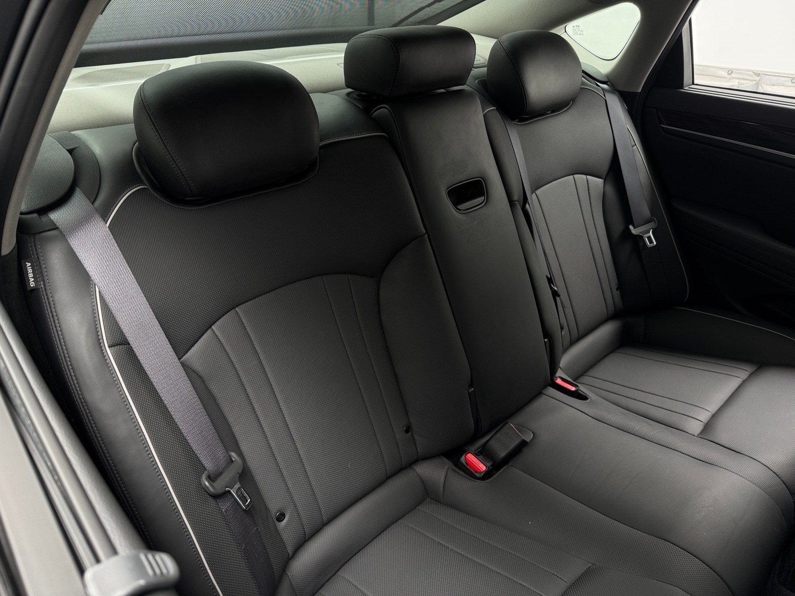 Thumbnail: 2015 Hyundai Genesis - 5