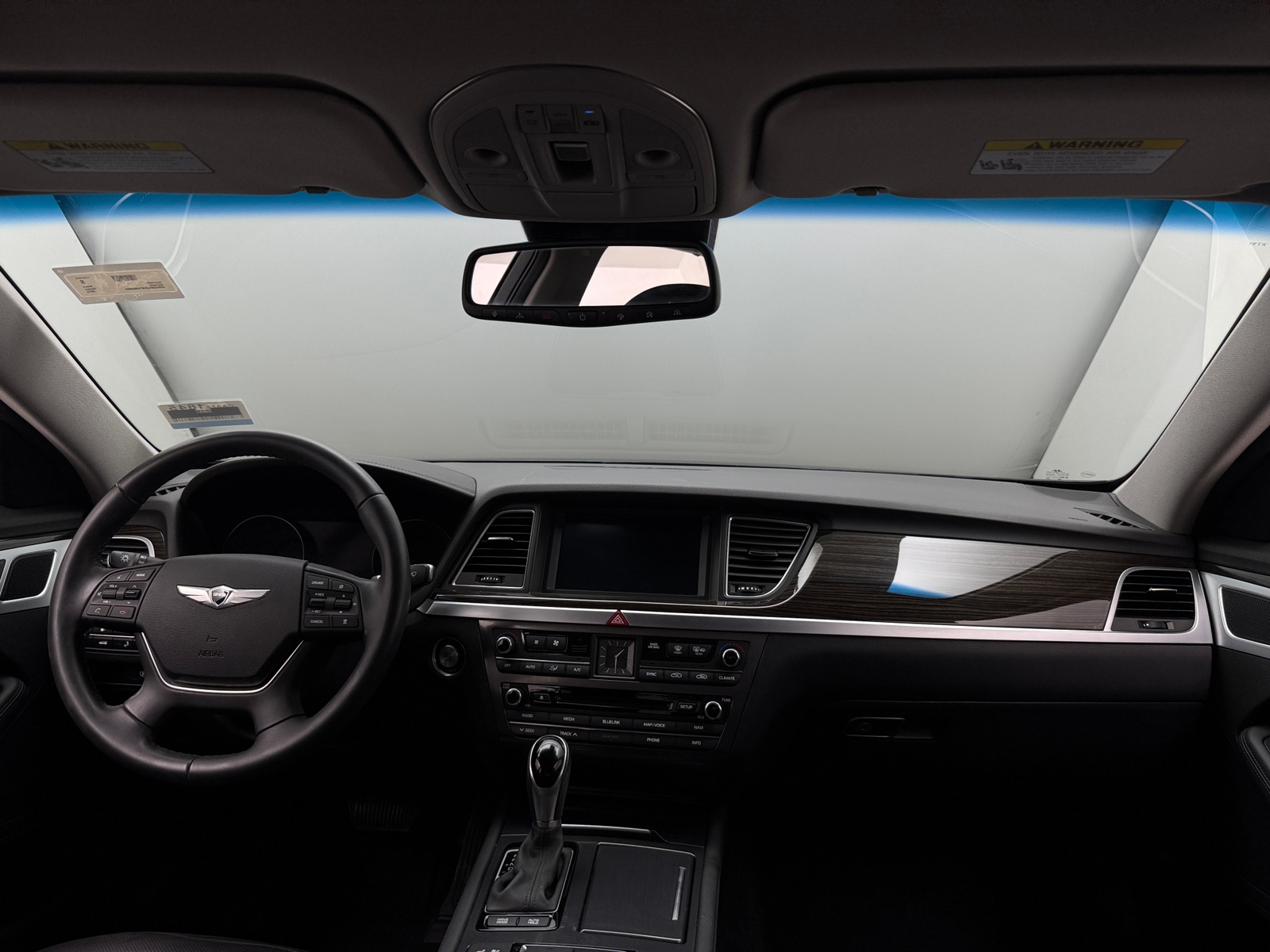 Thumbnail: 2015 Hyundai Genesis - 2