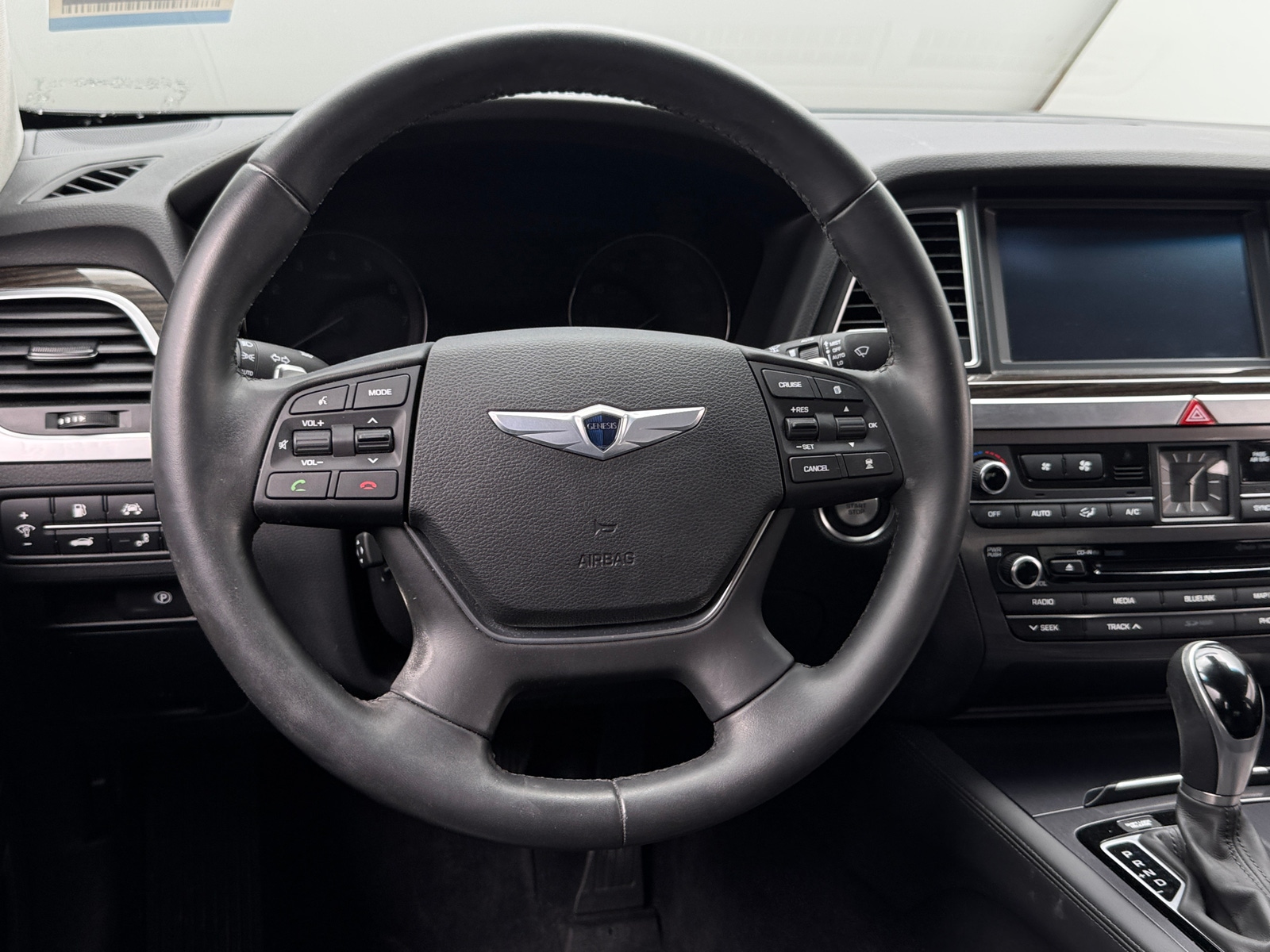 Thumbnail: 2015 Hyundai Genesis - 4