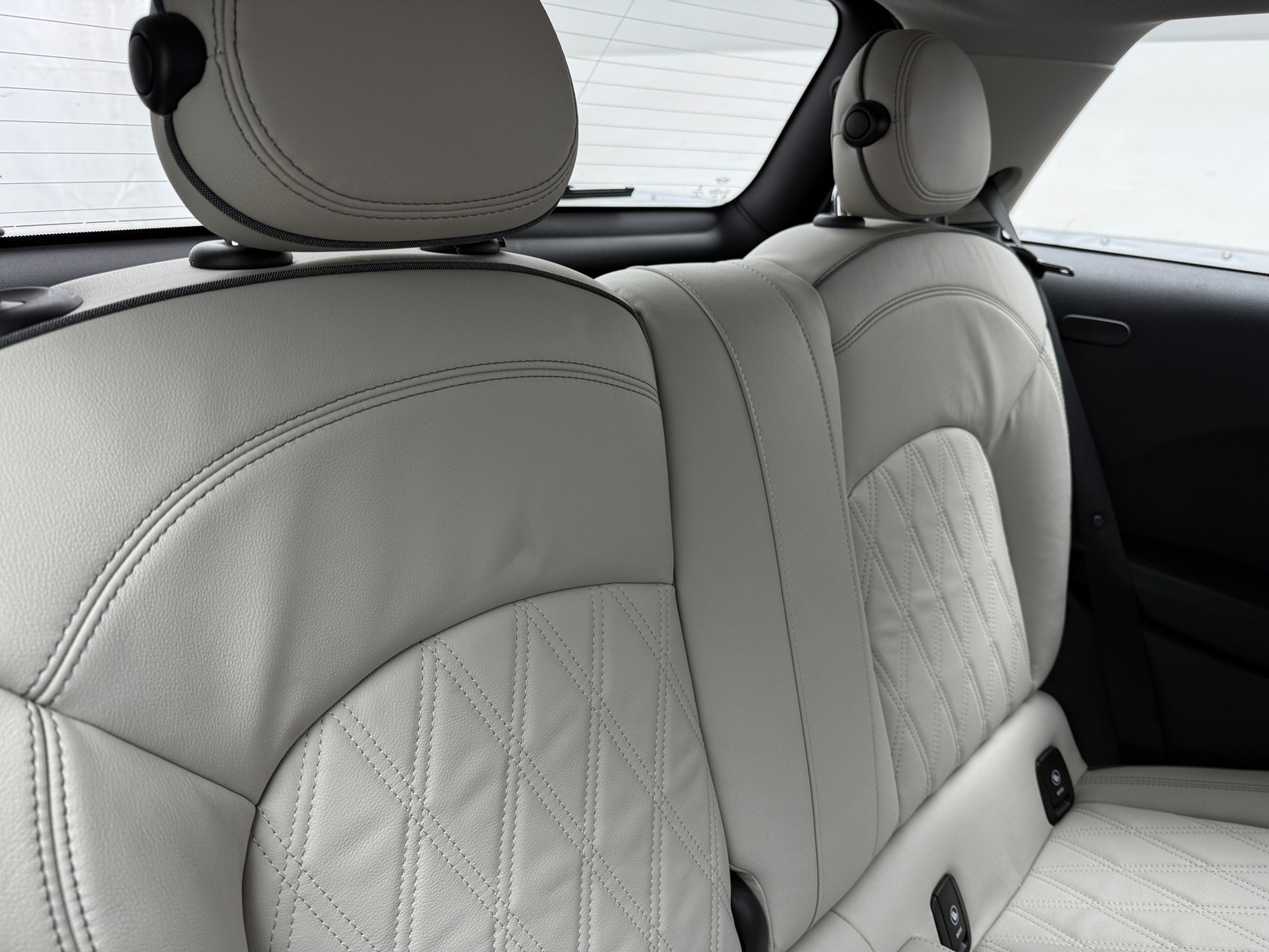 Thumbnail: 2023 MINI Cooper Hardtop - 5