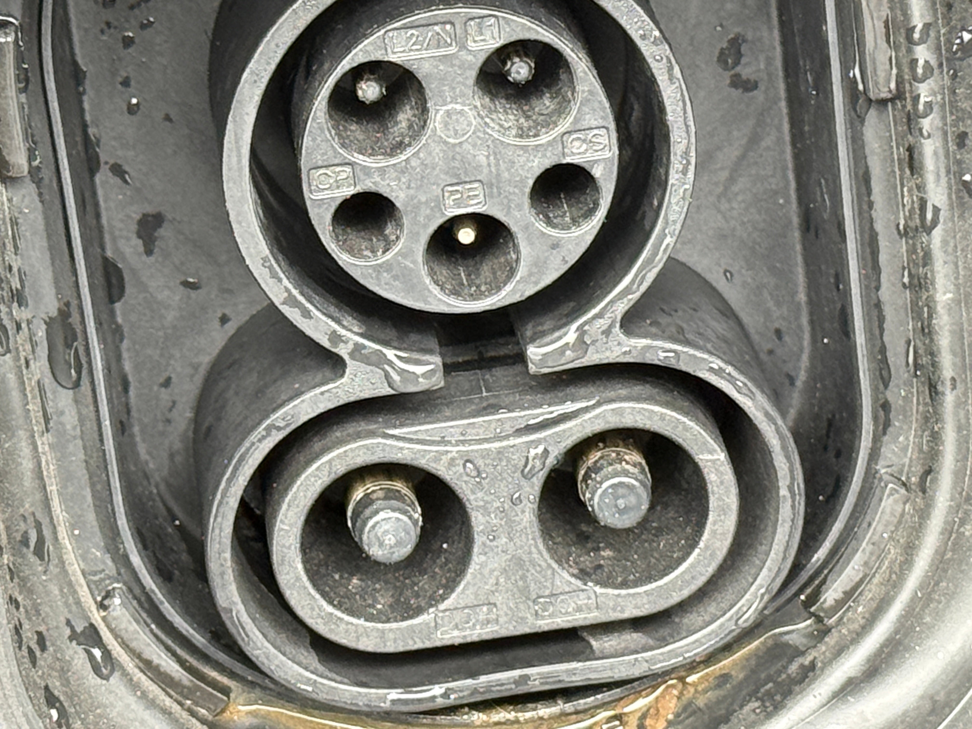 Used 2023 MINI Hardtop 2 Door SE with VIN WMW13DJ05P2T16944 for sale in Oak Creek, WI