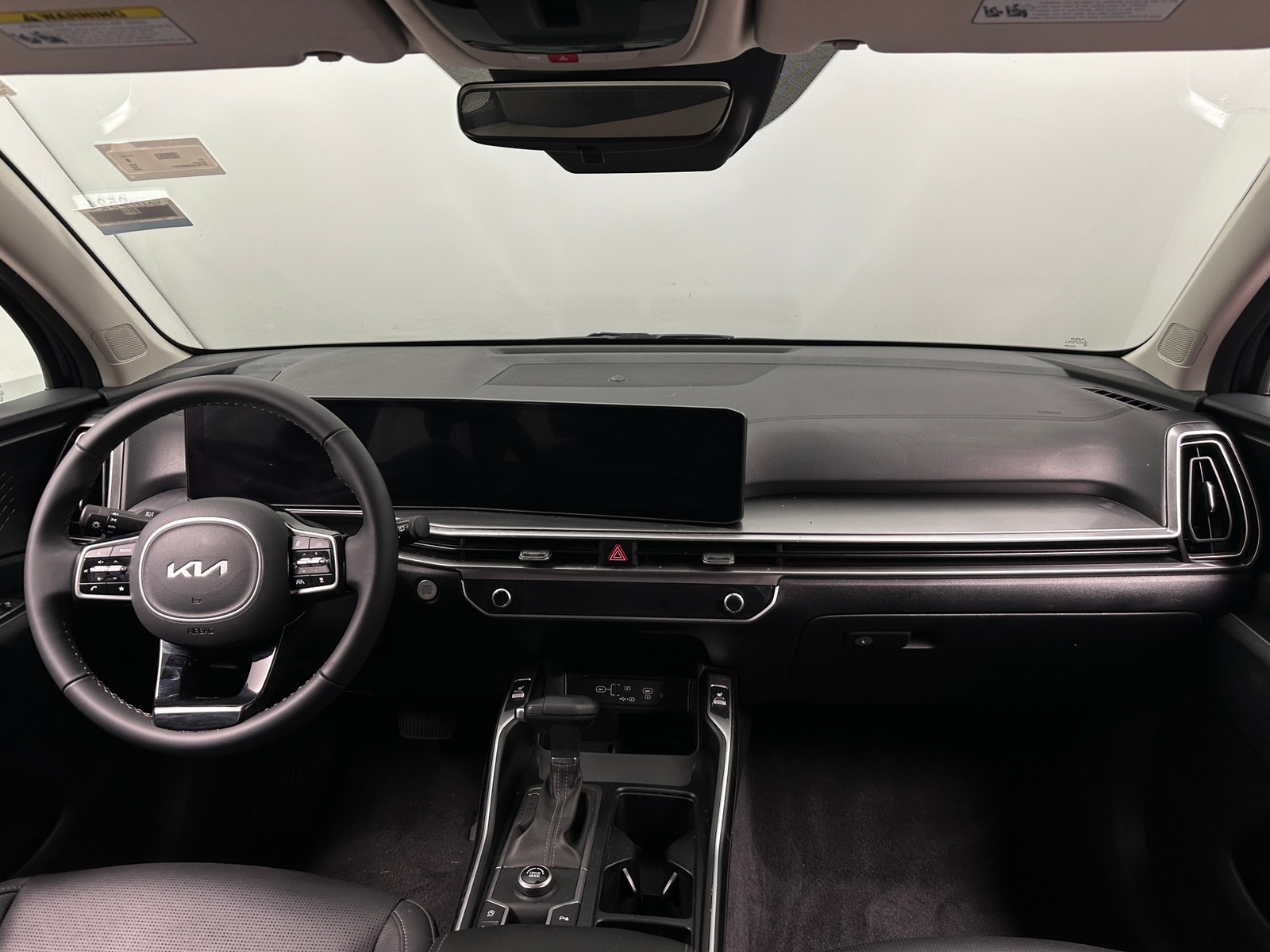 Thumbnail: 2025 Kia Sorento - 2