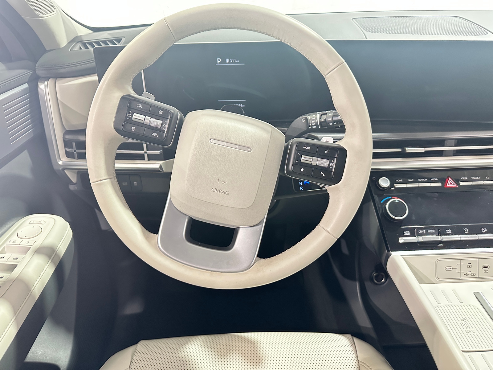 Thumbnail: 2025 Hyundai Santa Fe - 4