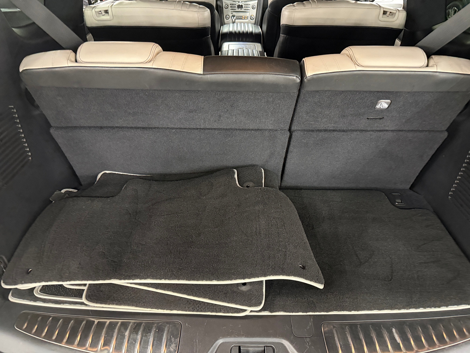 Thumbnail: 2019 INFINITI QX80 - 6