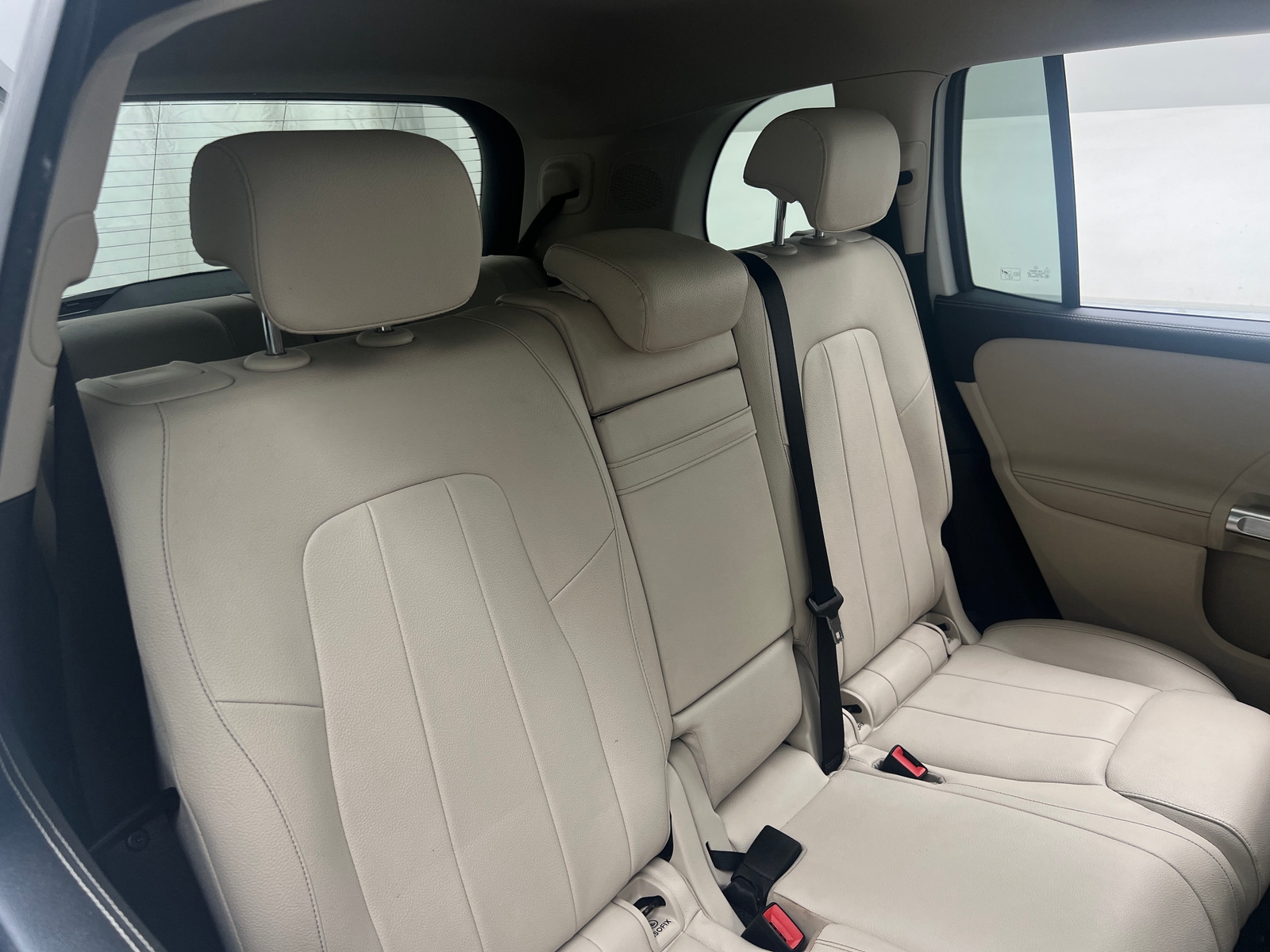 Thumbnail: 2021 Mercedes-Benz GLB - 6