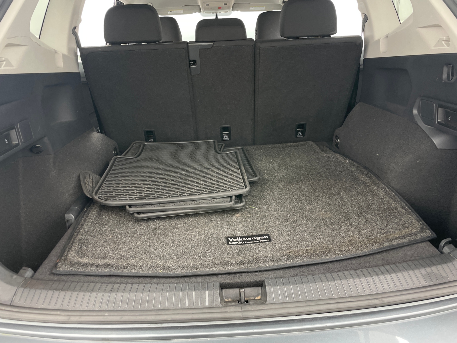 Thumbnail: 2021 Volkswagen Tiguan - 7