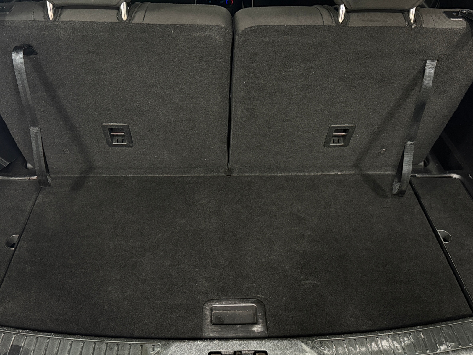 Thumbnail: 2020 Ford Explorer - 7