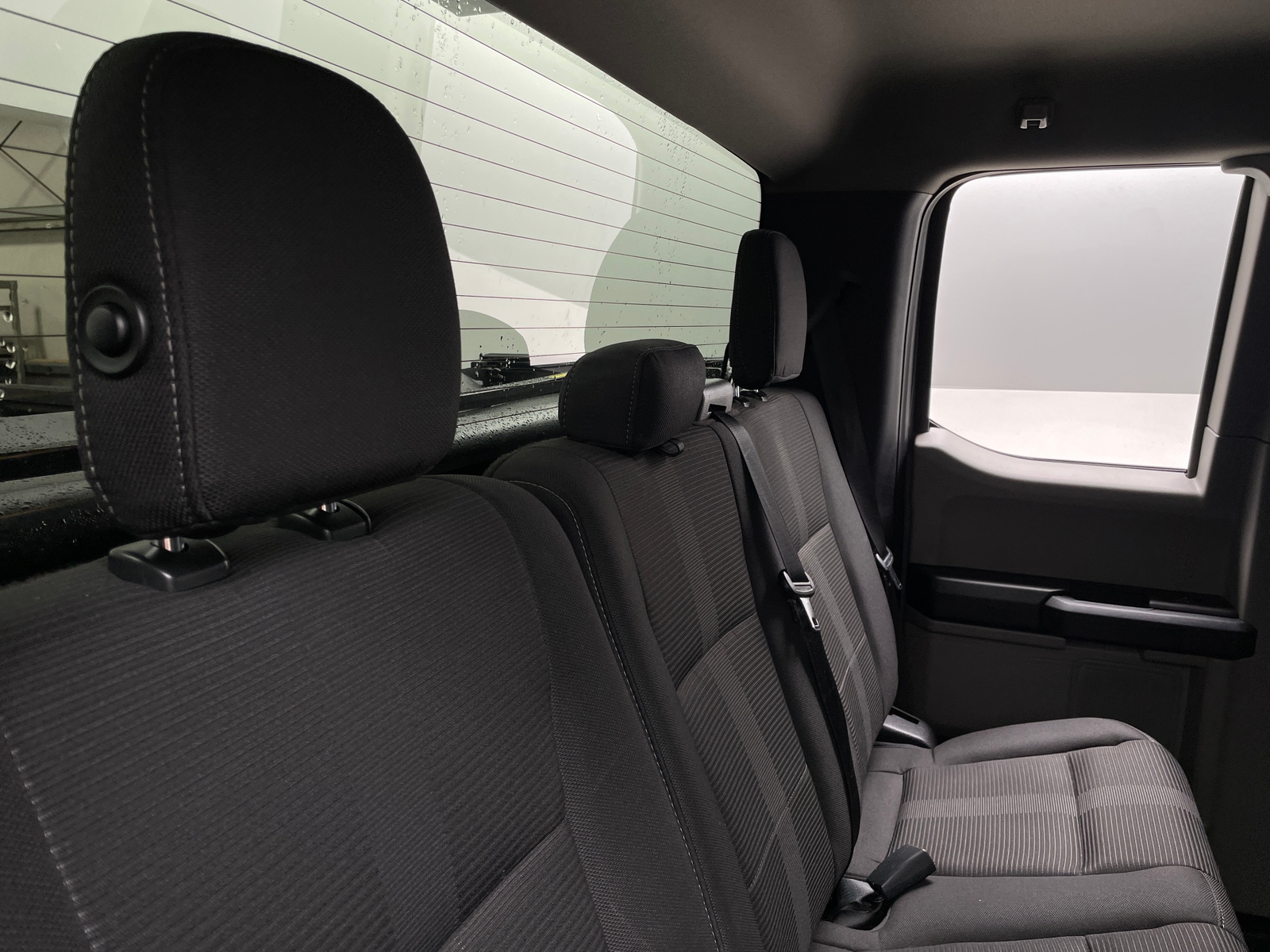 Thumbnail: 2019 Ford Econoline - 6