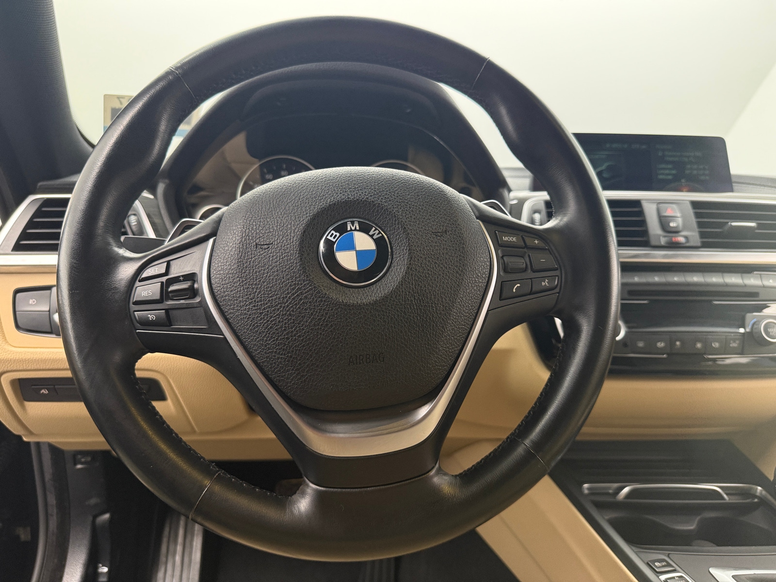 Thumbnail: 2018 BMW 4 Series - 4