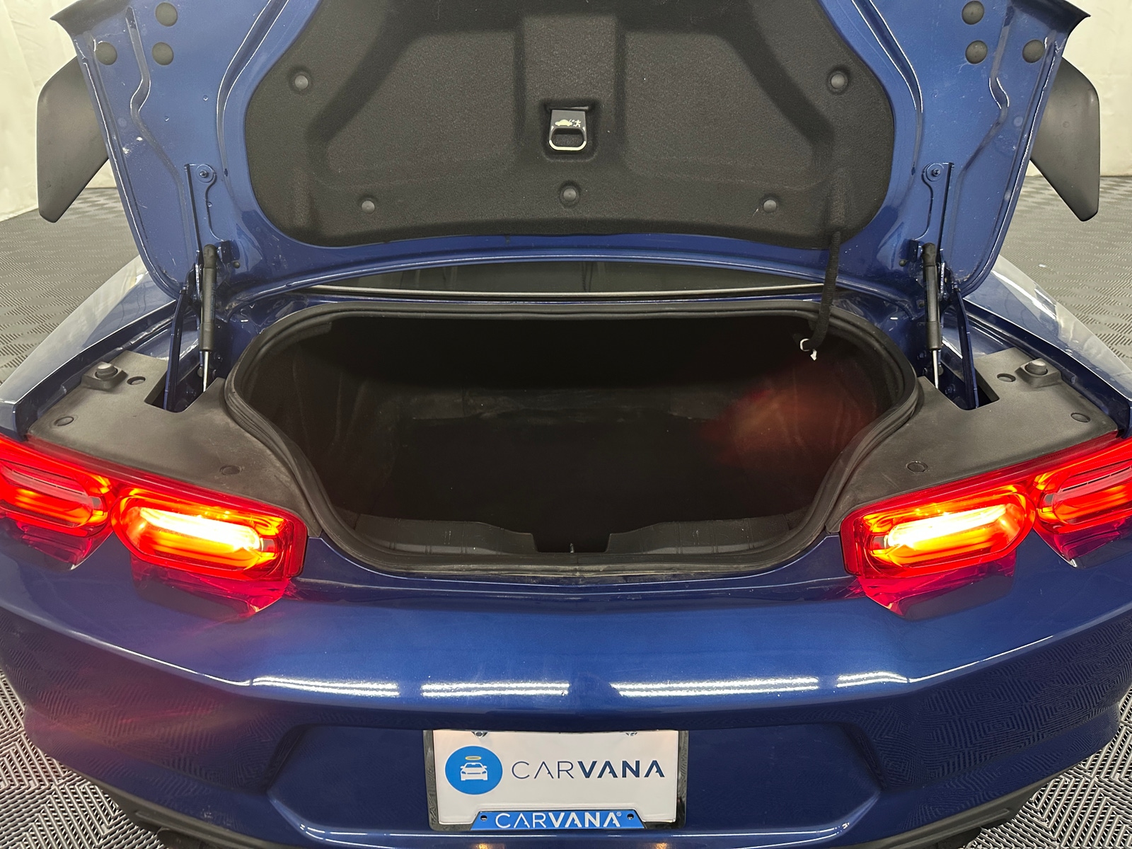 Thumbnail: 2020 Chevrolet Camaro - 5