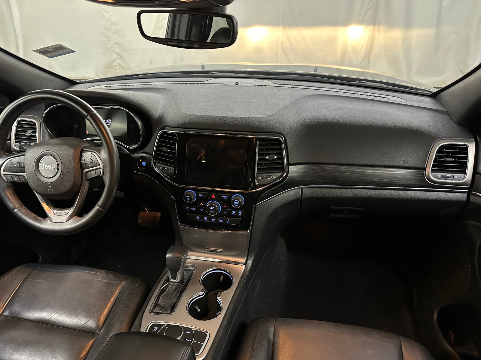 Thumbnail: 2019 Jeep Grand Cherokee - 2