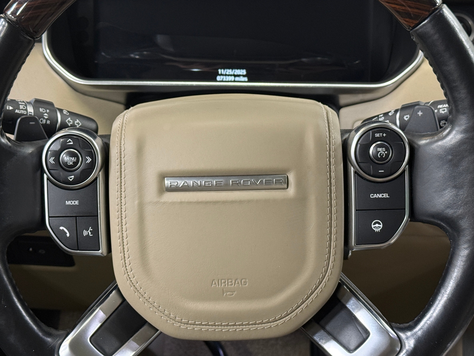 Thumbnail: 2017 Land Rover Range Rover - 4