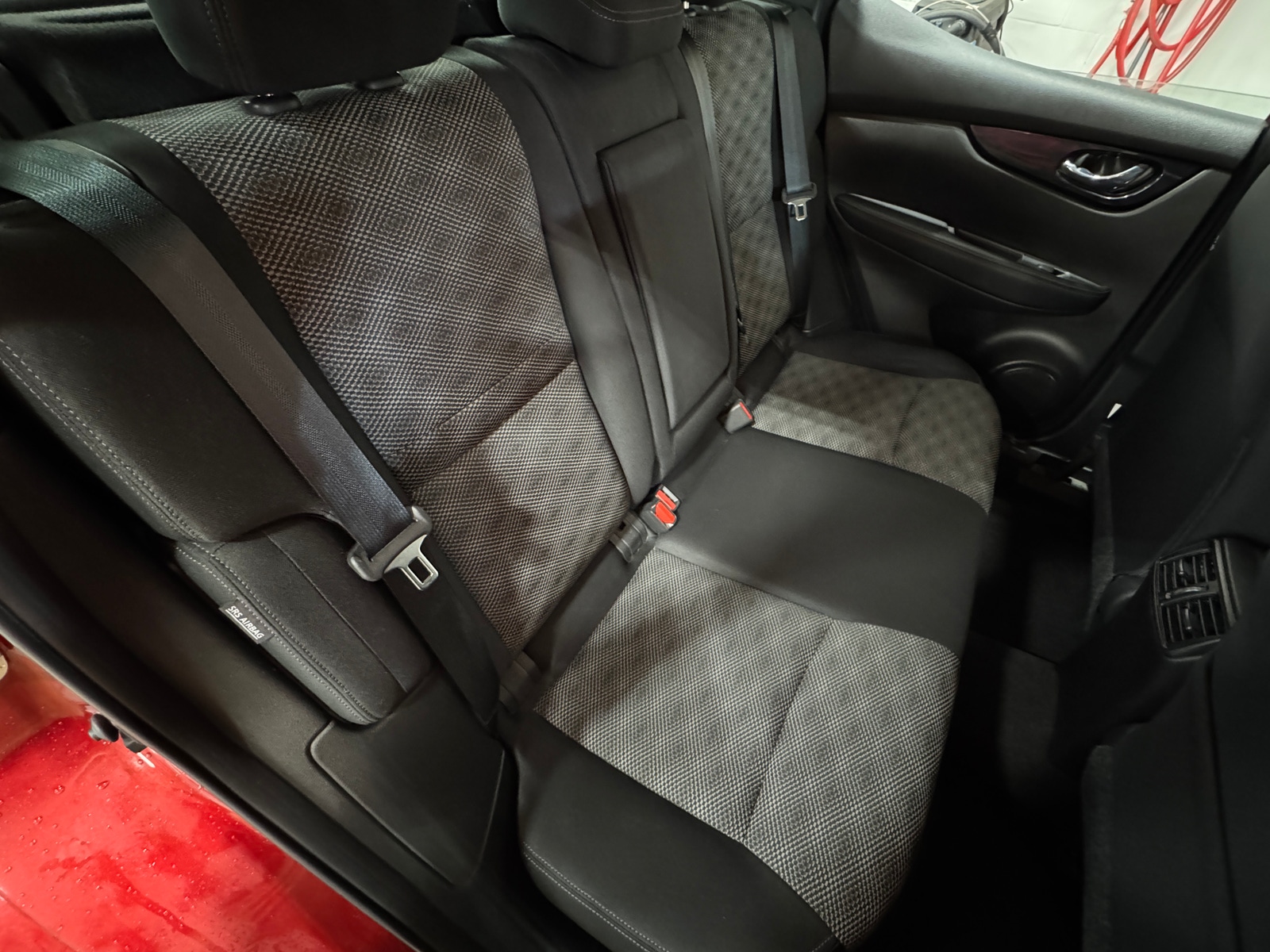 Thumbnail: 2020 Nissan Rogue Sport - 6