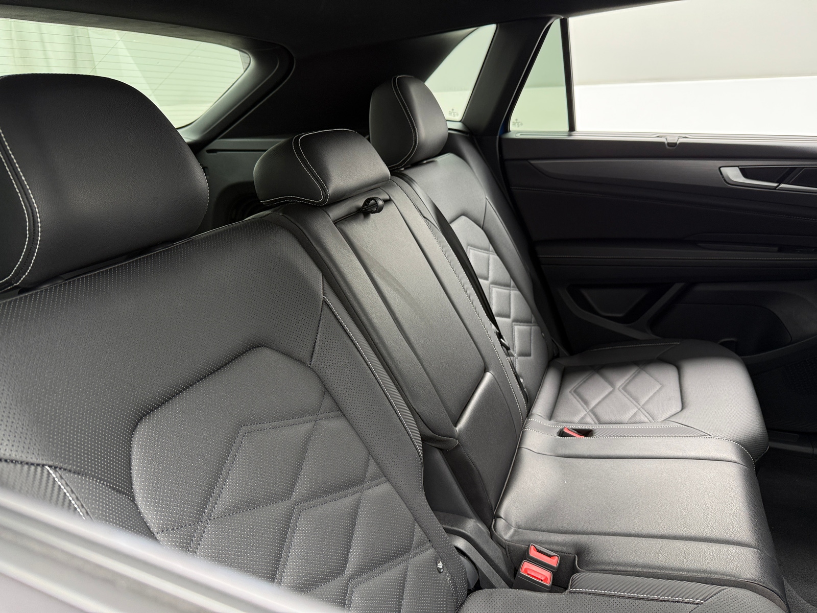 Thumbnail: 2025 Volkswagen Atlas - 5