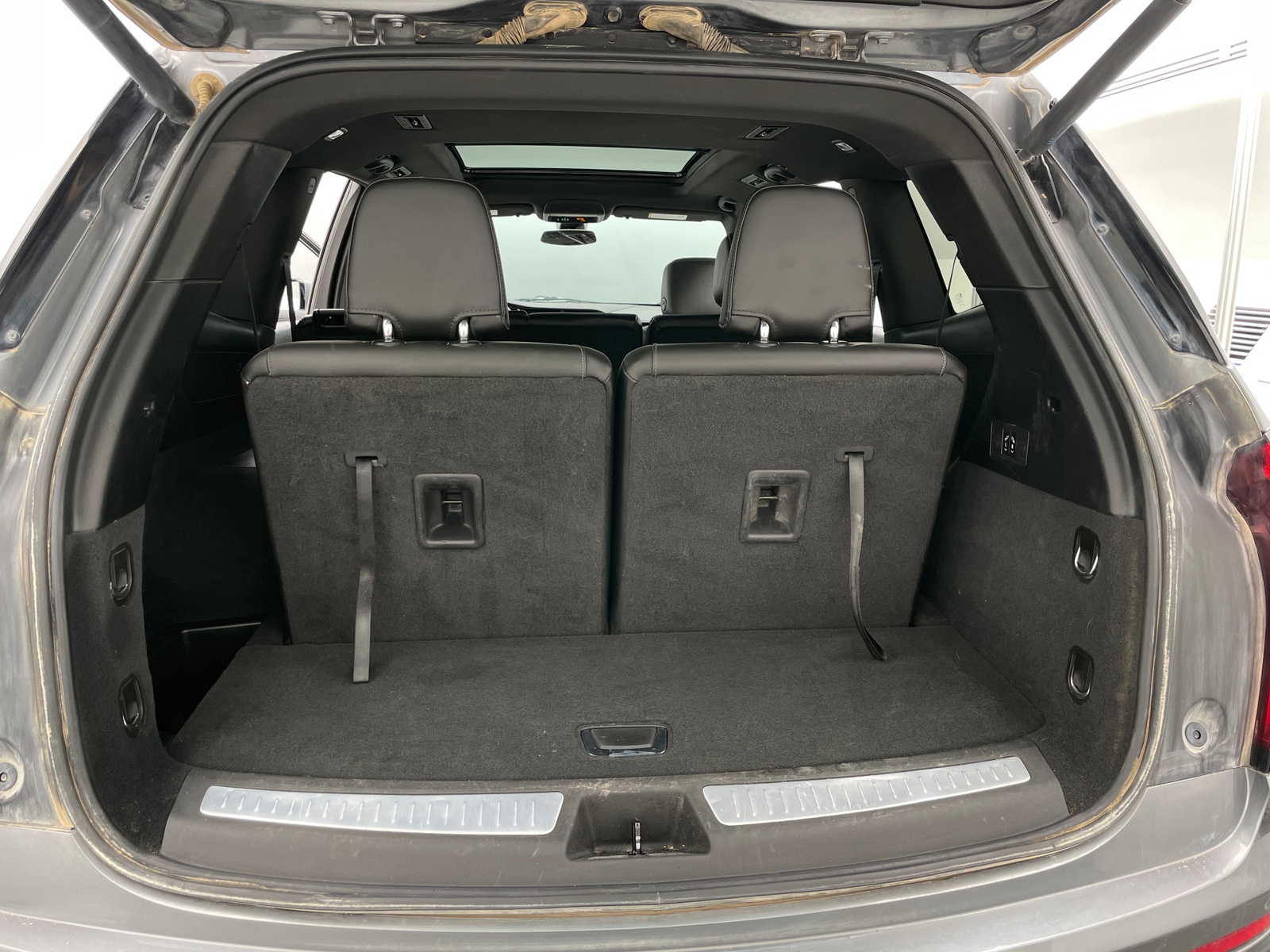 Thumbnail: 2022 Cadillac XT6 - 6