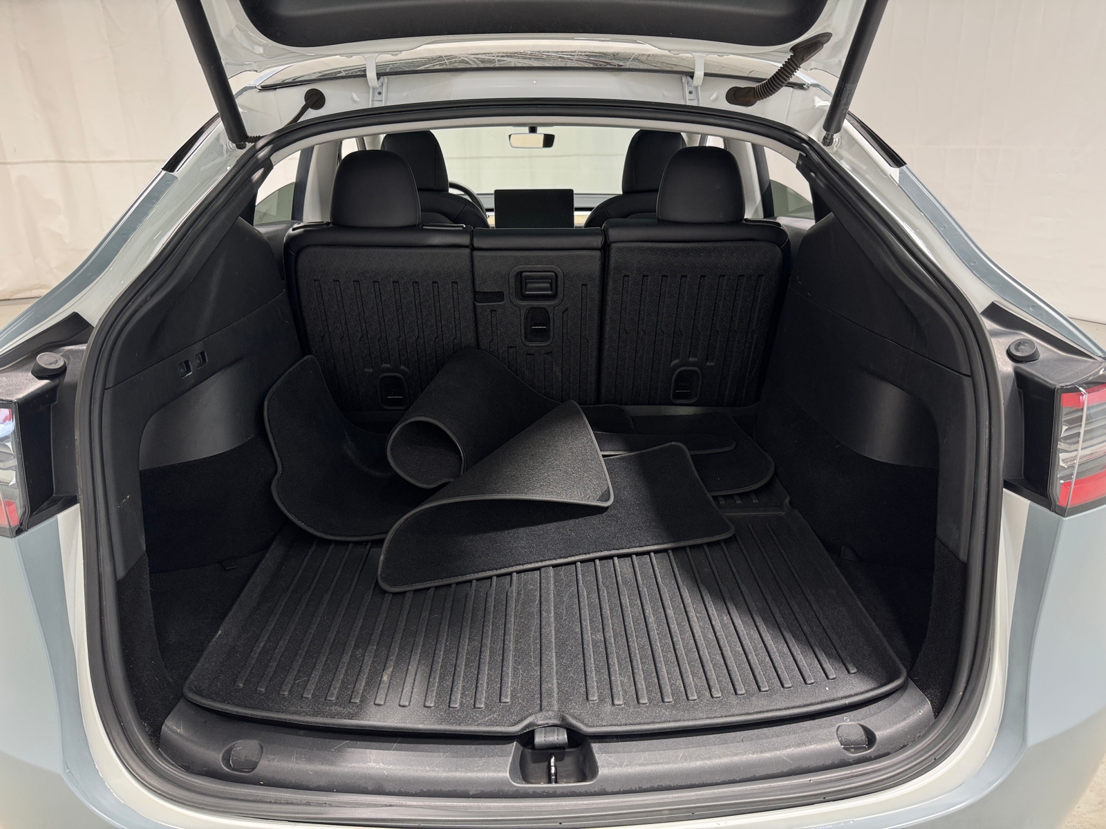 Thumbnail: 2021 Tesla Model Y - 6