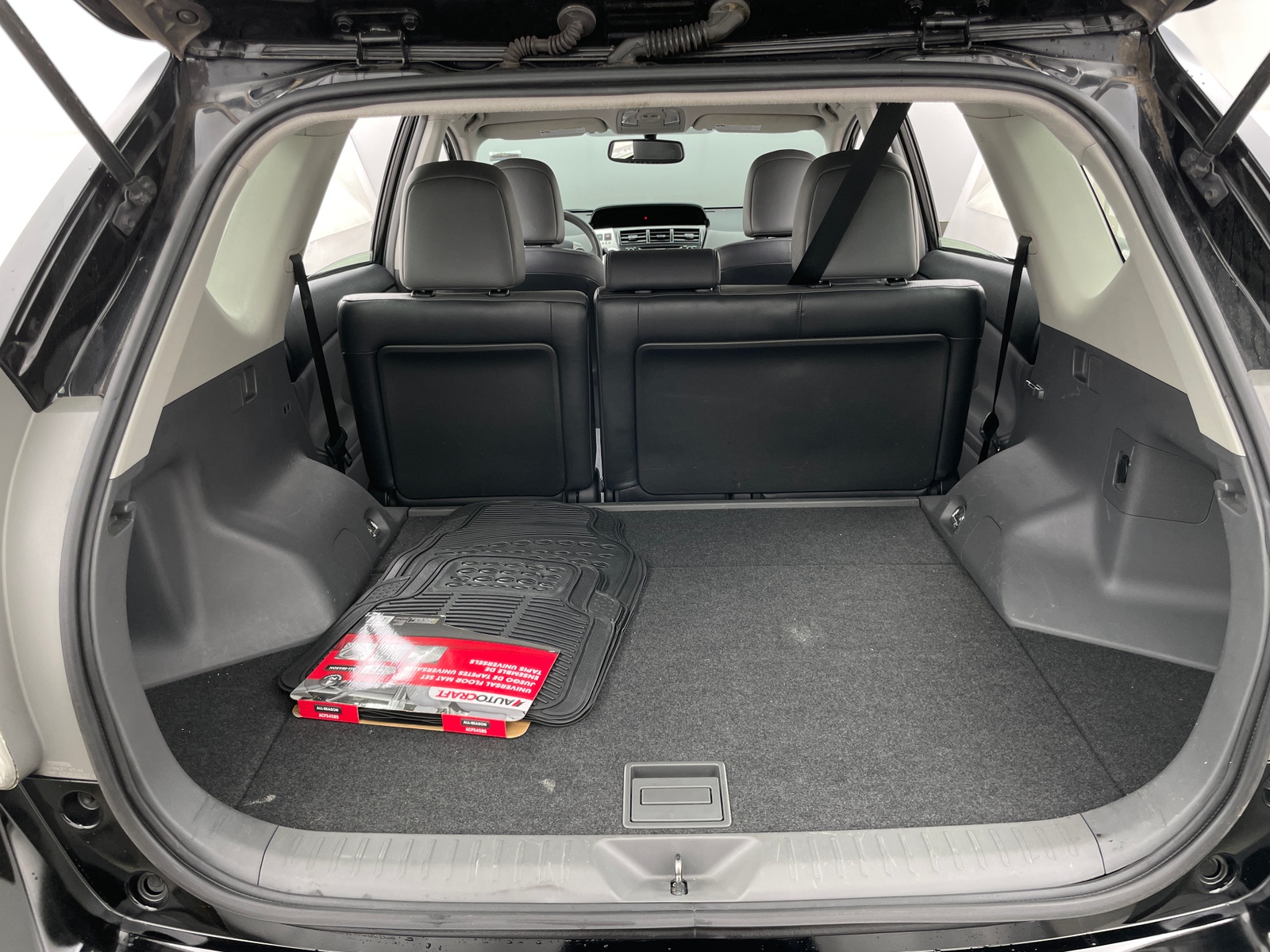 Thumbnail: 2012 Toyota Prius v - 7