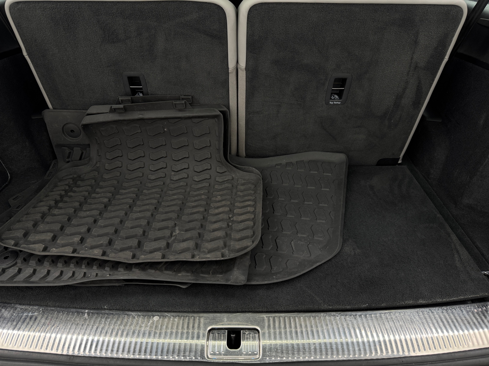 Thumbnail: 2020 Audi Q7 - 6