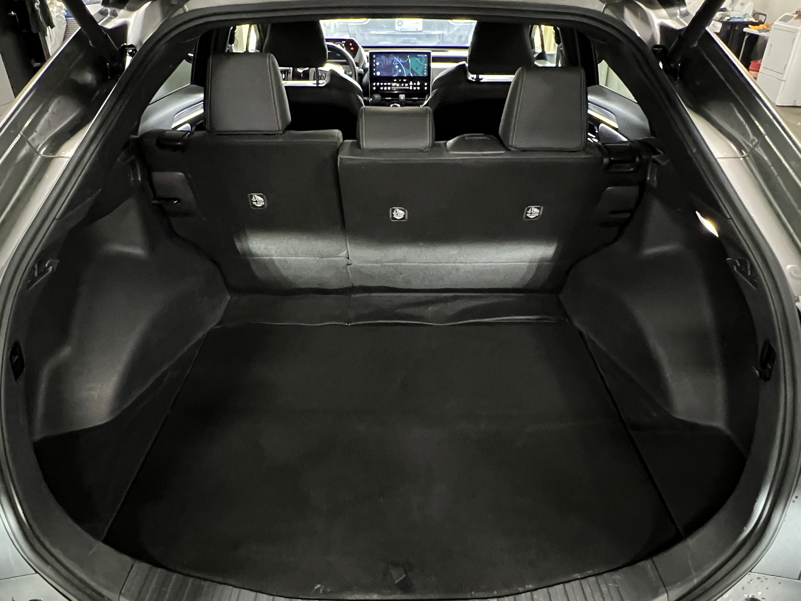 Thumbnail: 2023 Toyota bZ4X - 6