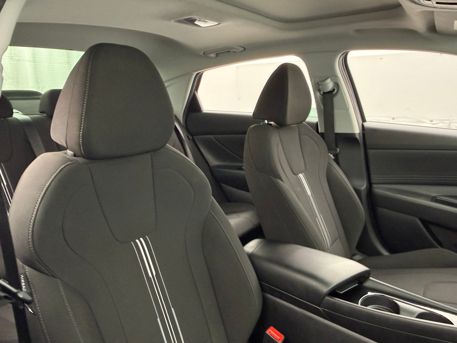 Thumbnail: 2024 Hyundai Elantra - 2