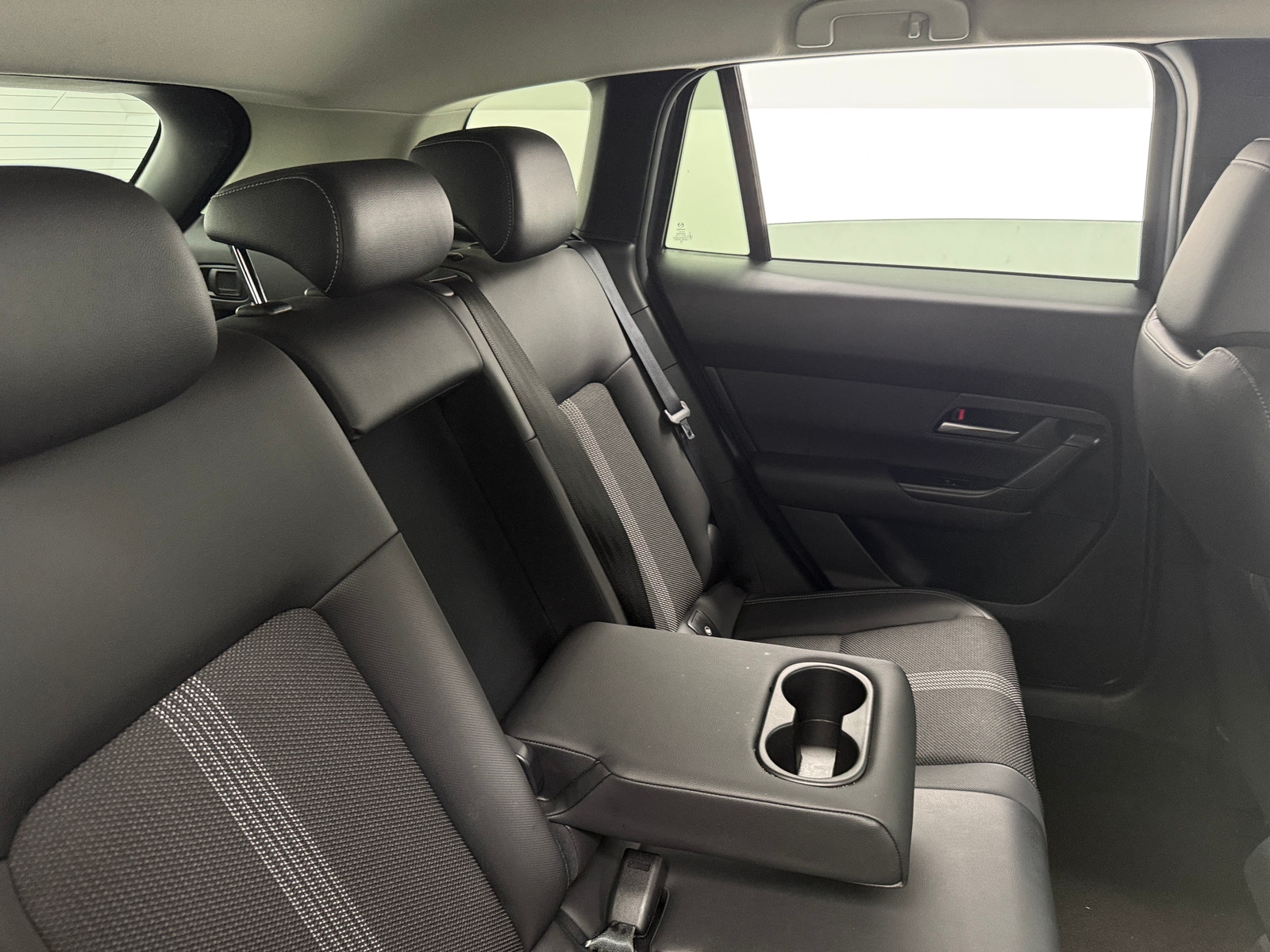 Thumbnail: 2025 Mazda CX-50 - 5