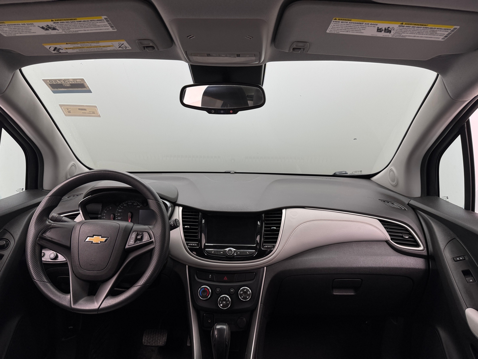 Thumbnail: 2020 Chevrolet Trax - 3