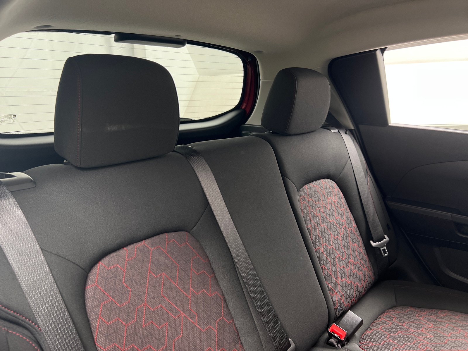 Thumbnail: 2018 Chevrolet Sonic - 6