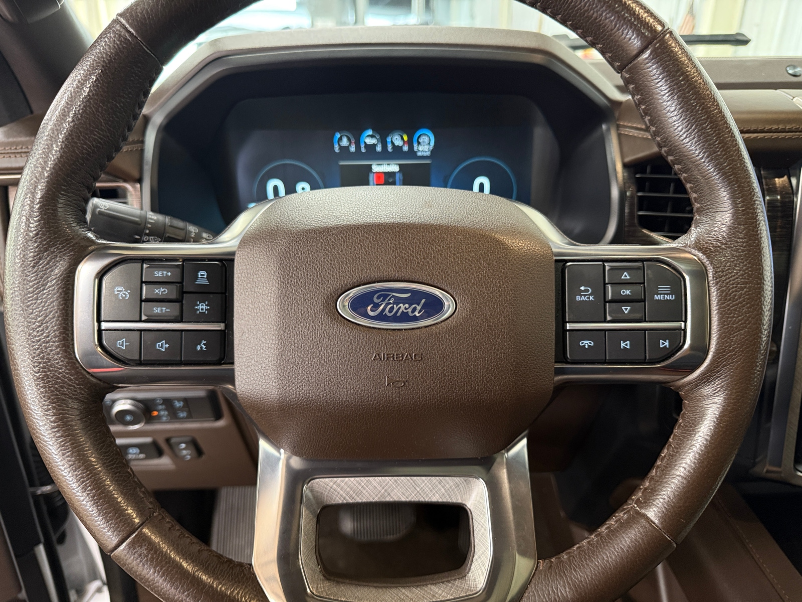 Thumbnail: 2022 Ford Expedition MAX - 4