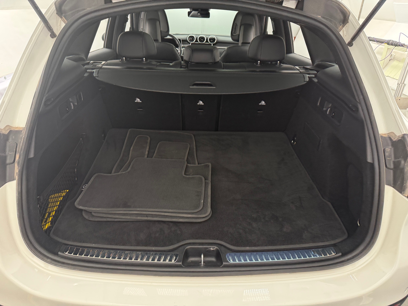 Thumbnail: 2024 Mercedes-Benz GLC - 6