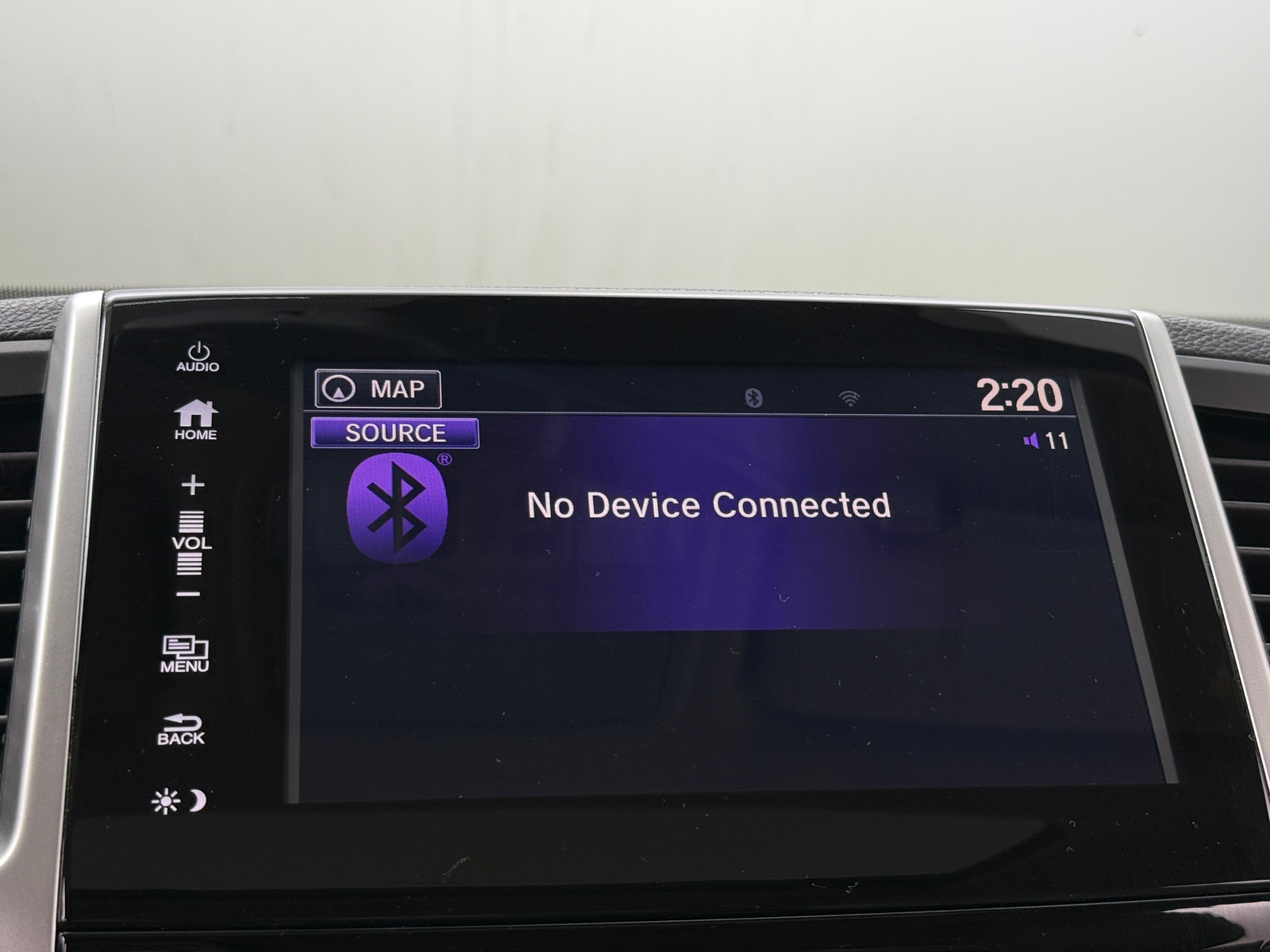 Thumbnail: 2017 Honda Pilot - 3