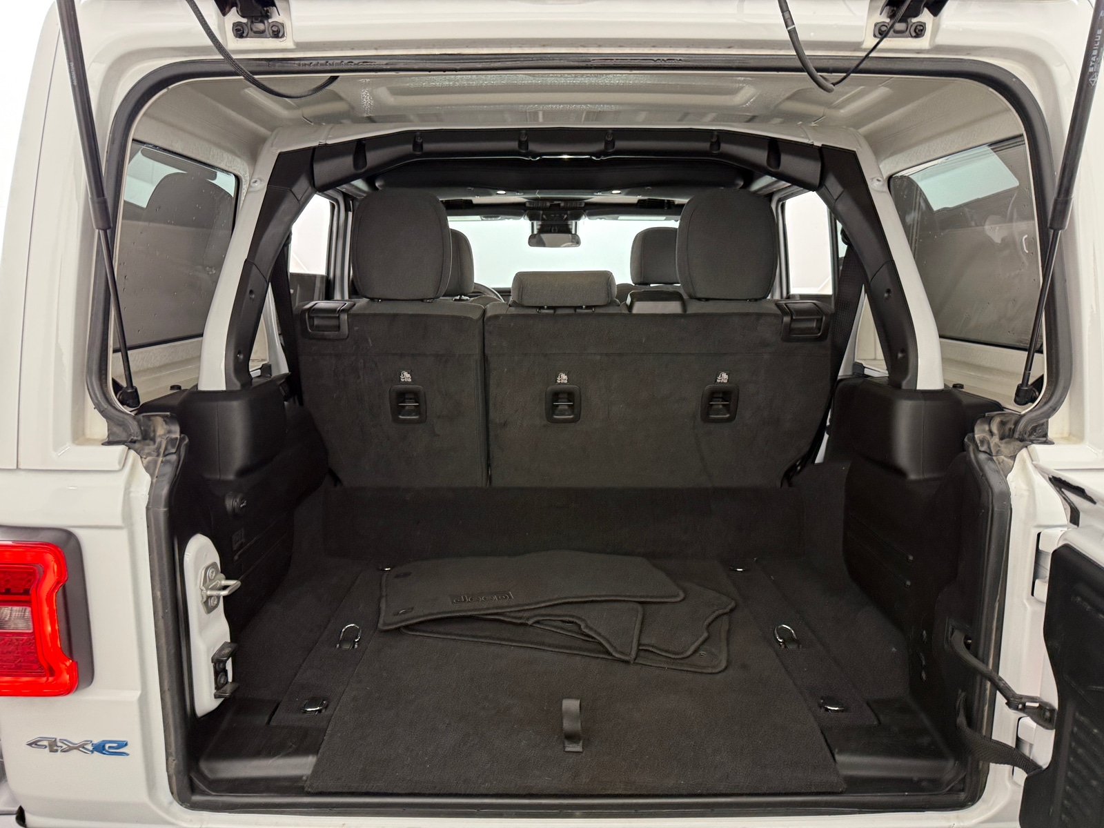 Thumbnail: 2024 Jeep Wrangler - 7