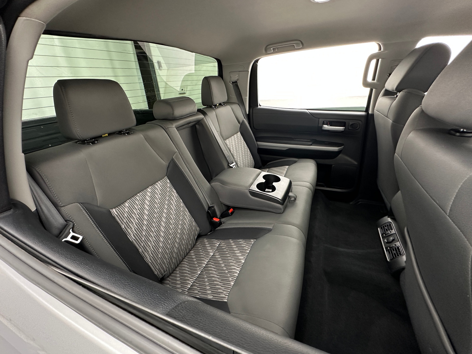 Thumbnail: 2019 Toyota Tundra - 6