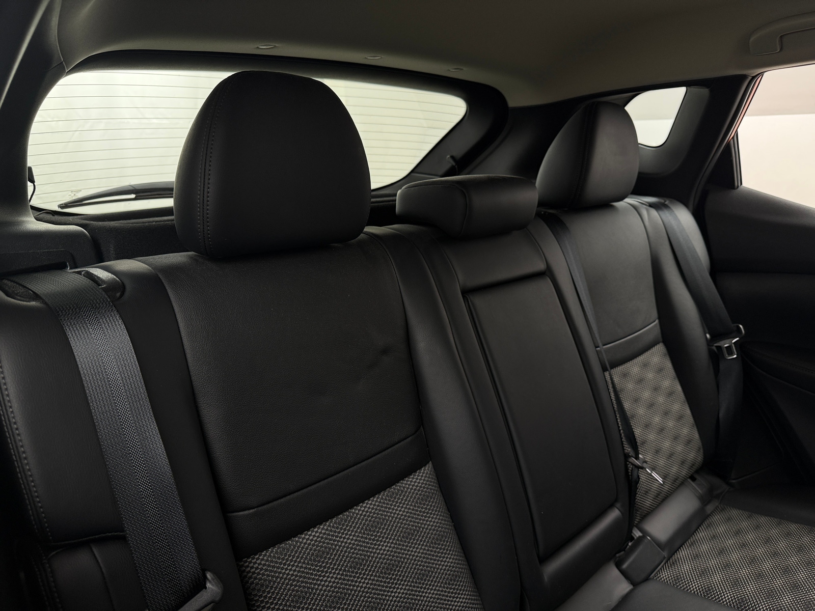 Thumbnail: 2022 Nissan Rogue Sport - 5