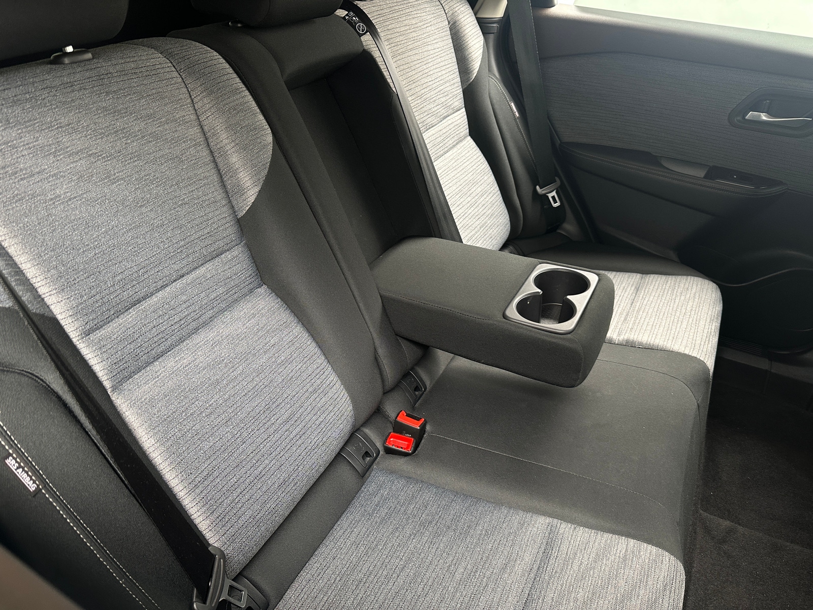 Thumbnail: 2023 Nissan Rogue - 6