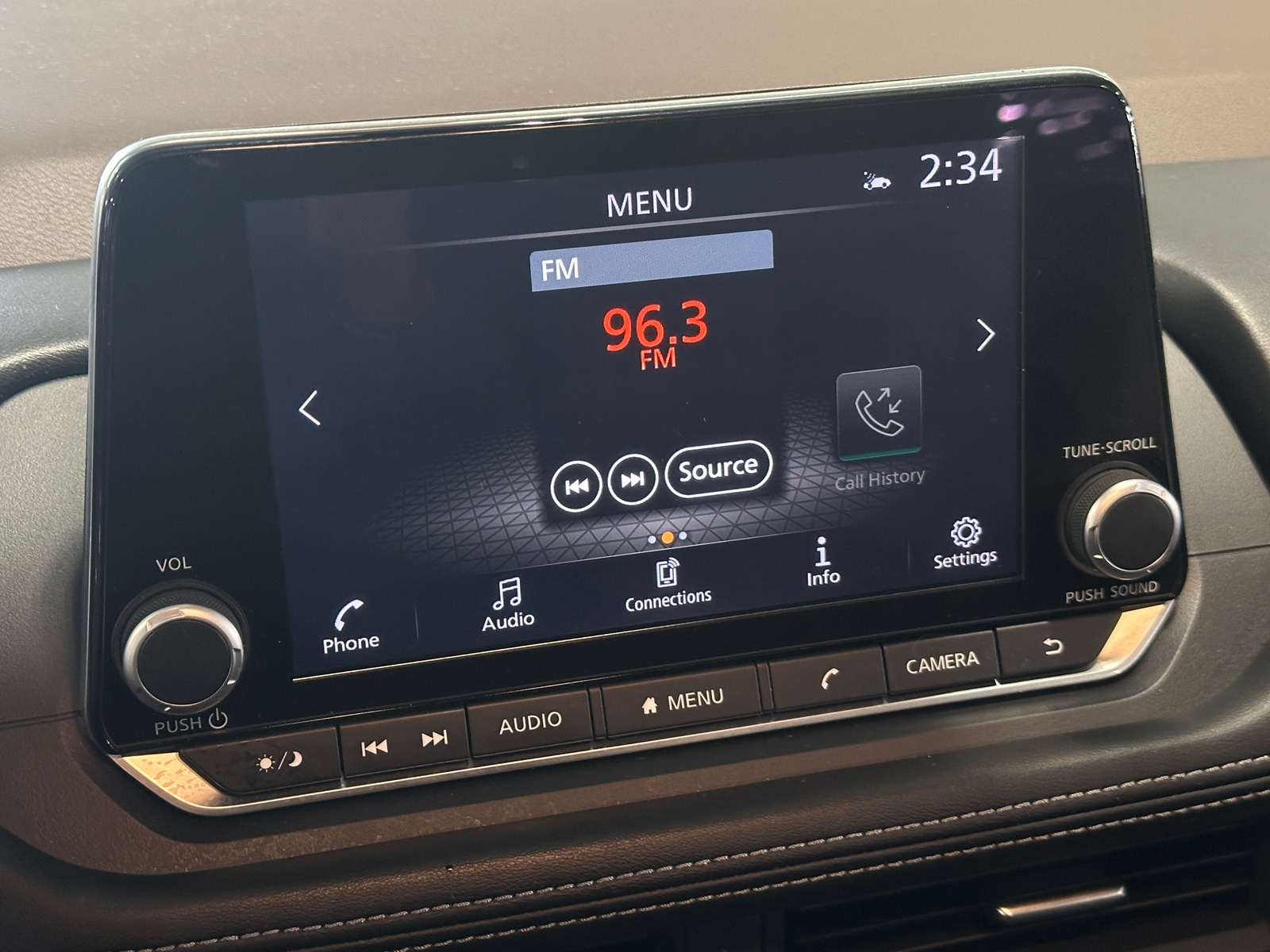 Thumbnail: 2023 Nissan Rogue - 4