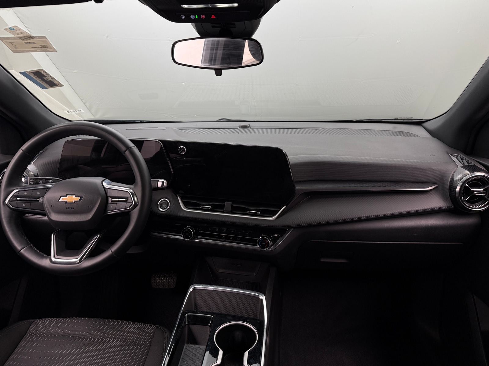 Thumbnail: 2025 Chevrolet Equinox - 3